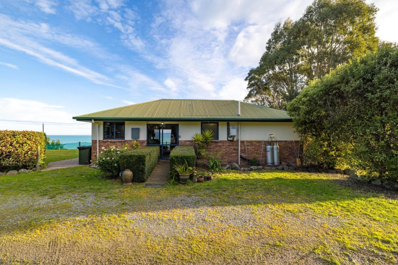 Ocean & Mountain Views - Kaikoura Villa Exterior foto